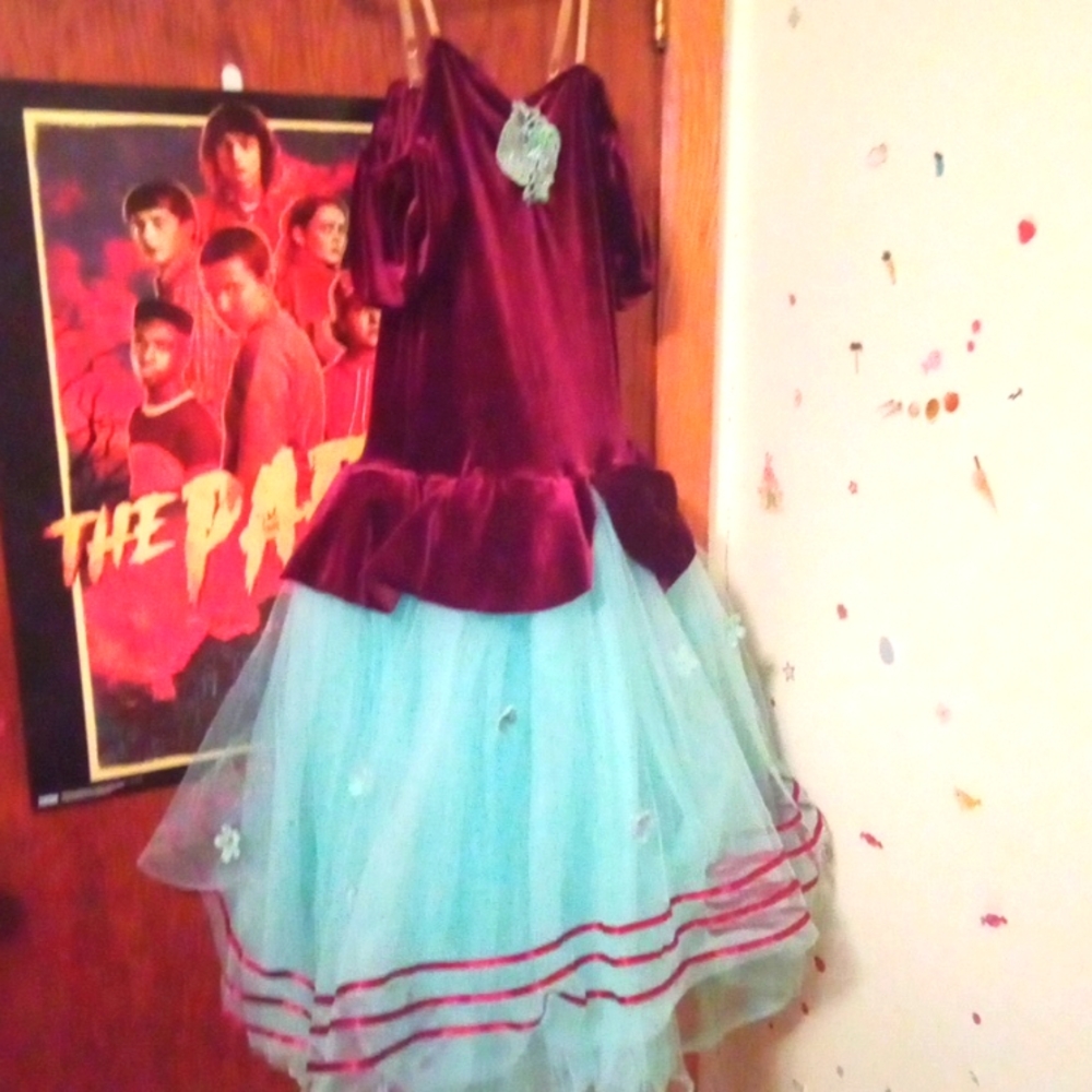 Puffy dress